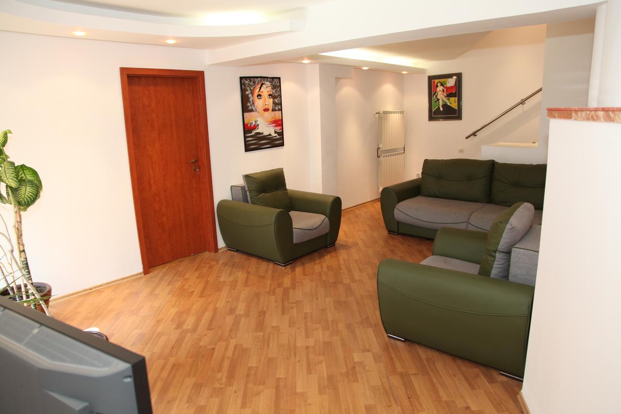 Pensiunea Mihaela Poiana Brašov Exteriér fotografie